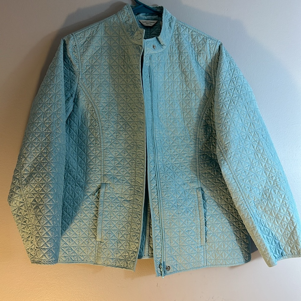 Laura Ashley Blue Quilted Jacket size MP - Picture 9 of 10